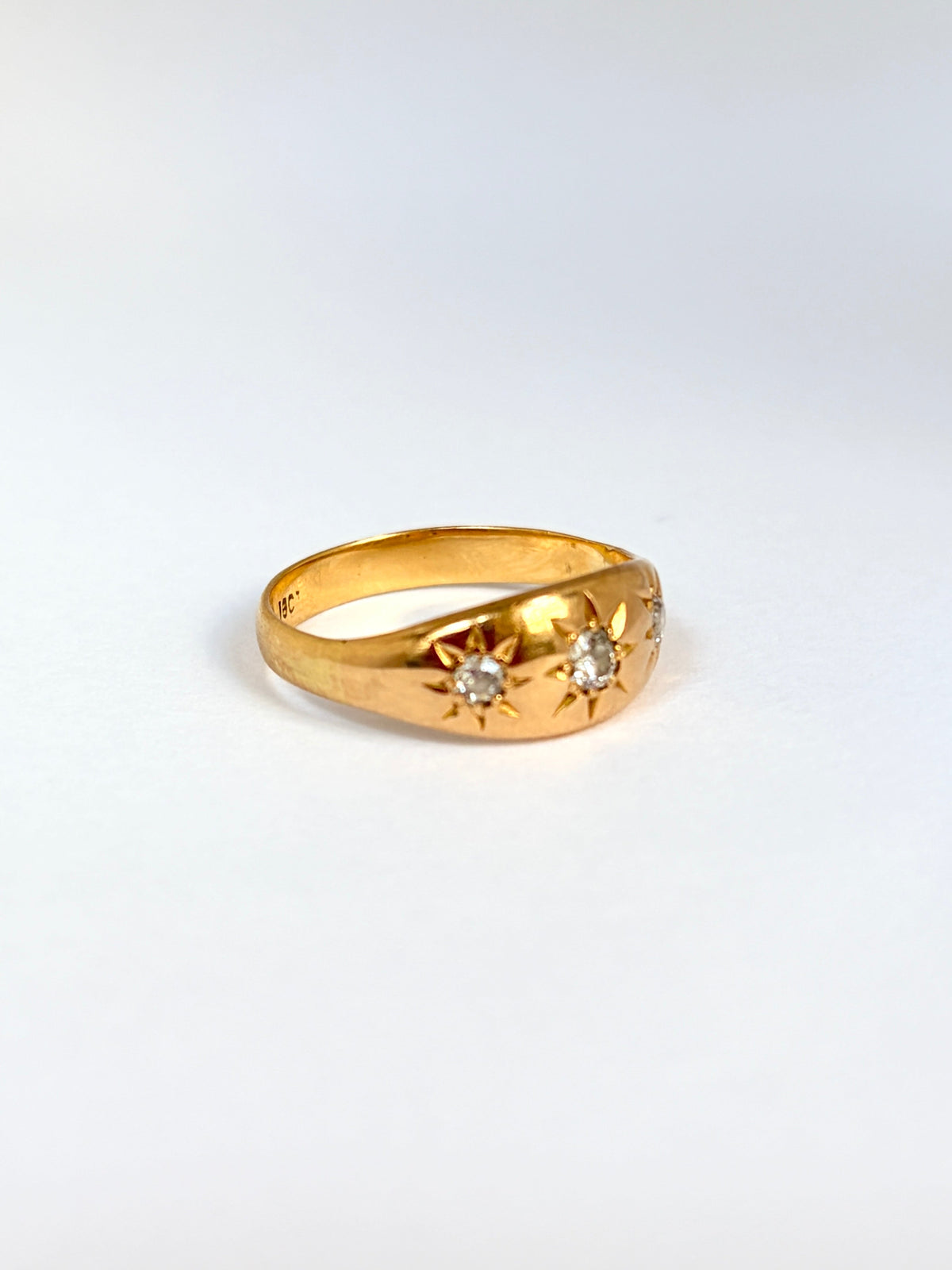 Vintage Three Star Diamond Flush Set Ring, Hallmarked 18ct Gold