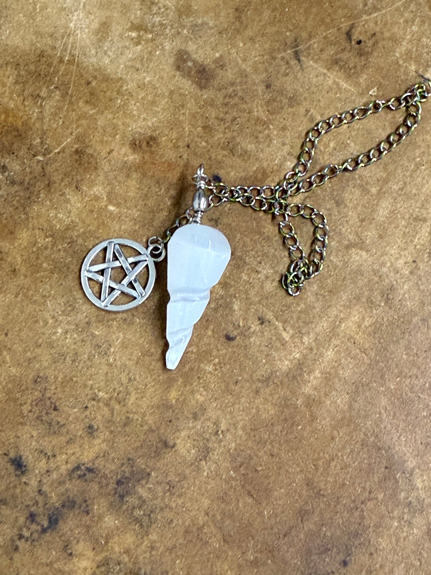 Spiral Selenite Pendulum