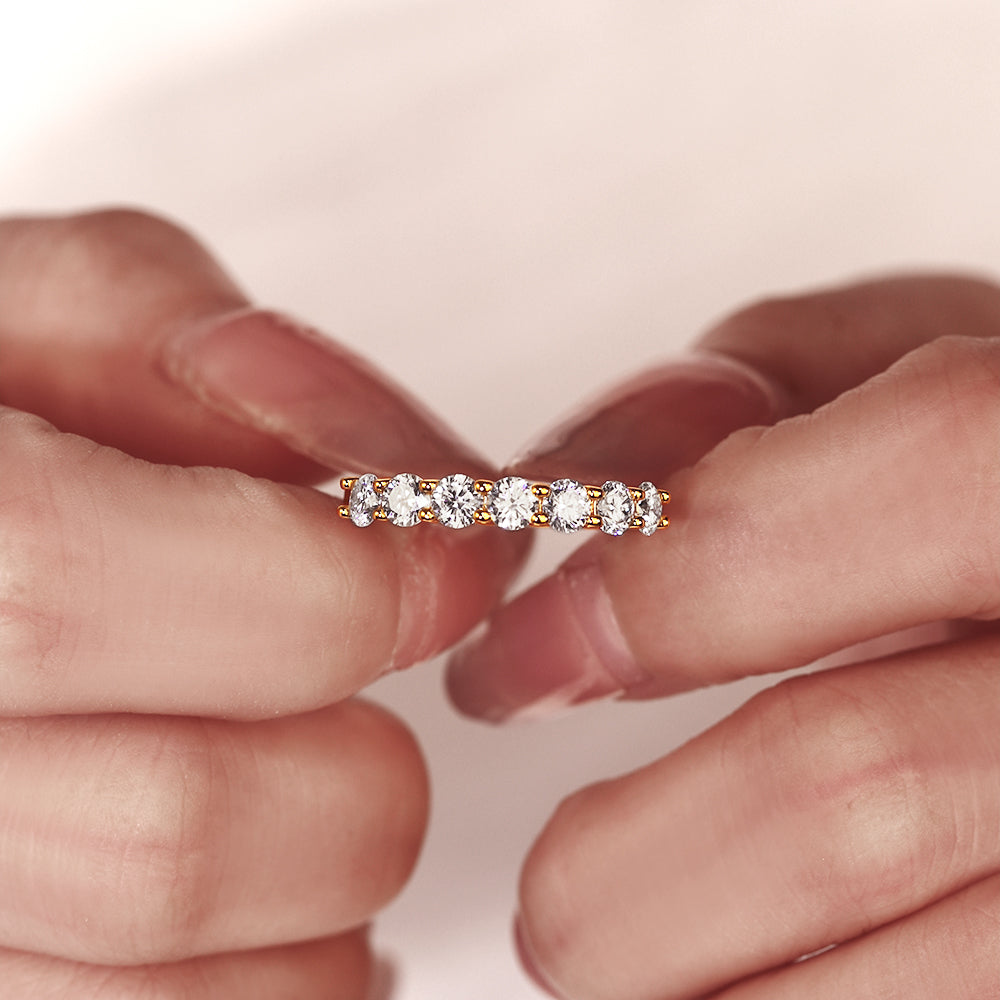2.96 Ct Round Cut Moissanite Alternating Accents Classic Elegant Engagement Ring