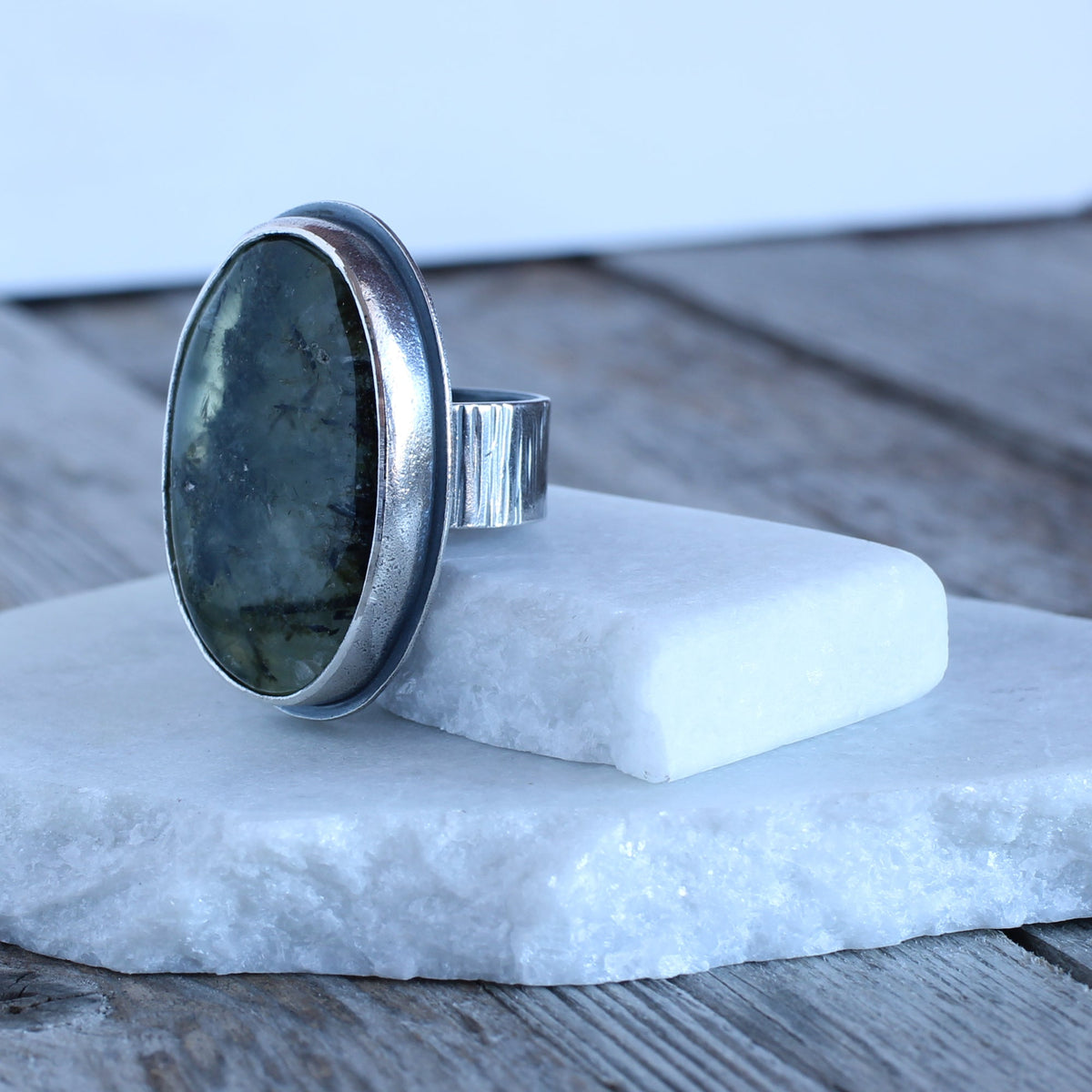 Prehnite Ring - Size S - Limited Edition
