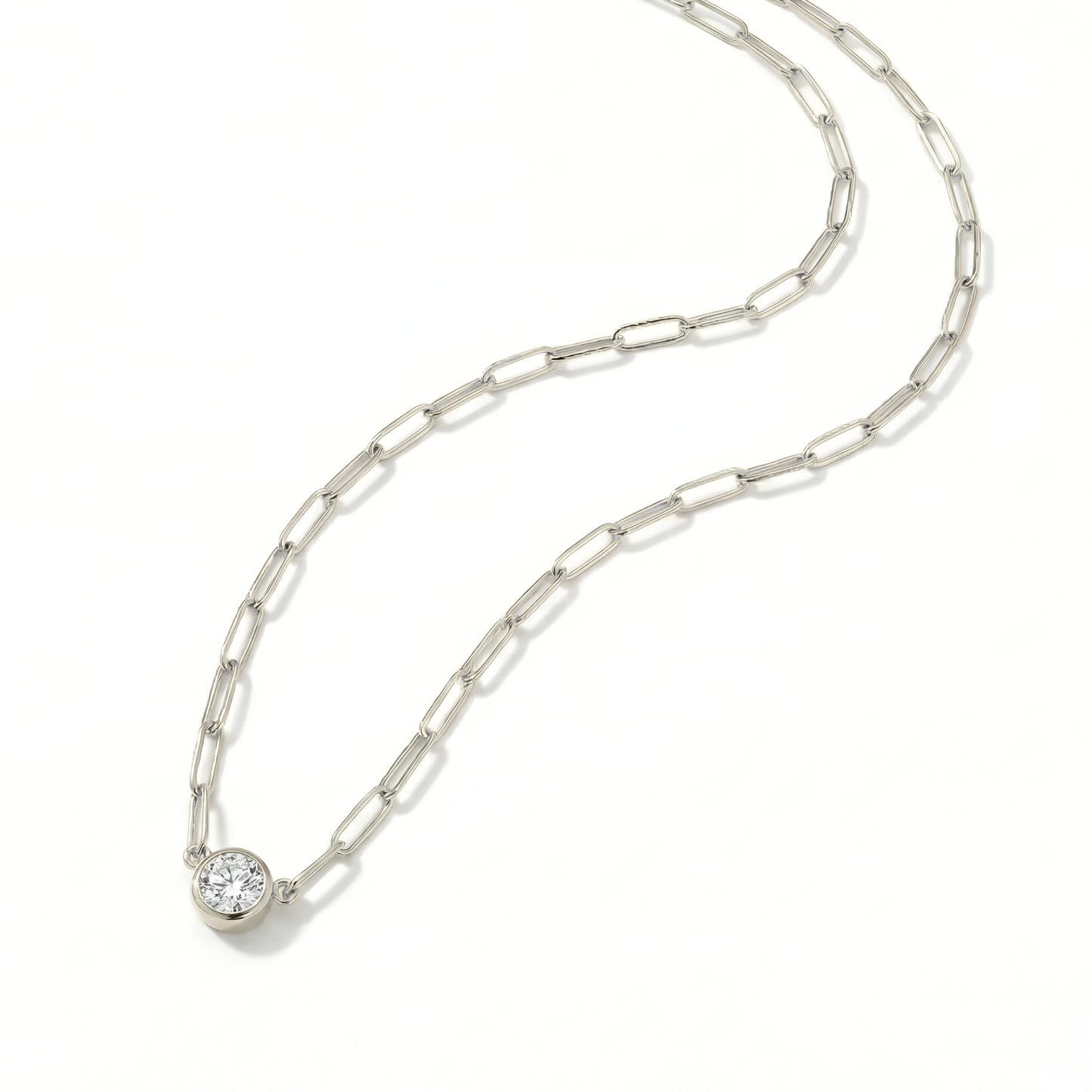 The Paperclip Bezel Necklace | Lab-Grown Diamond