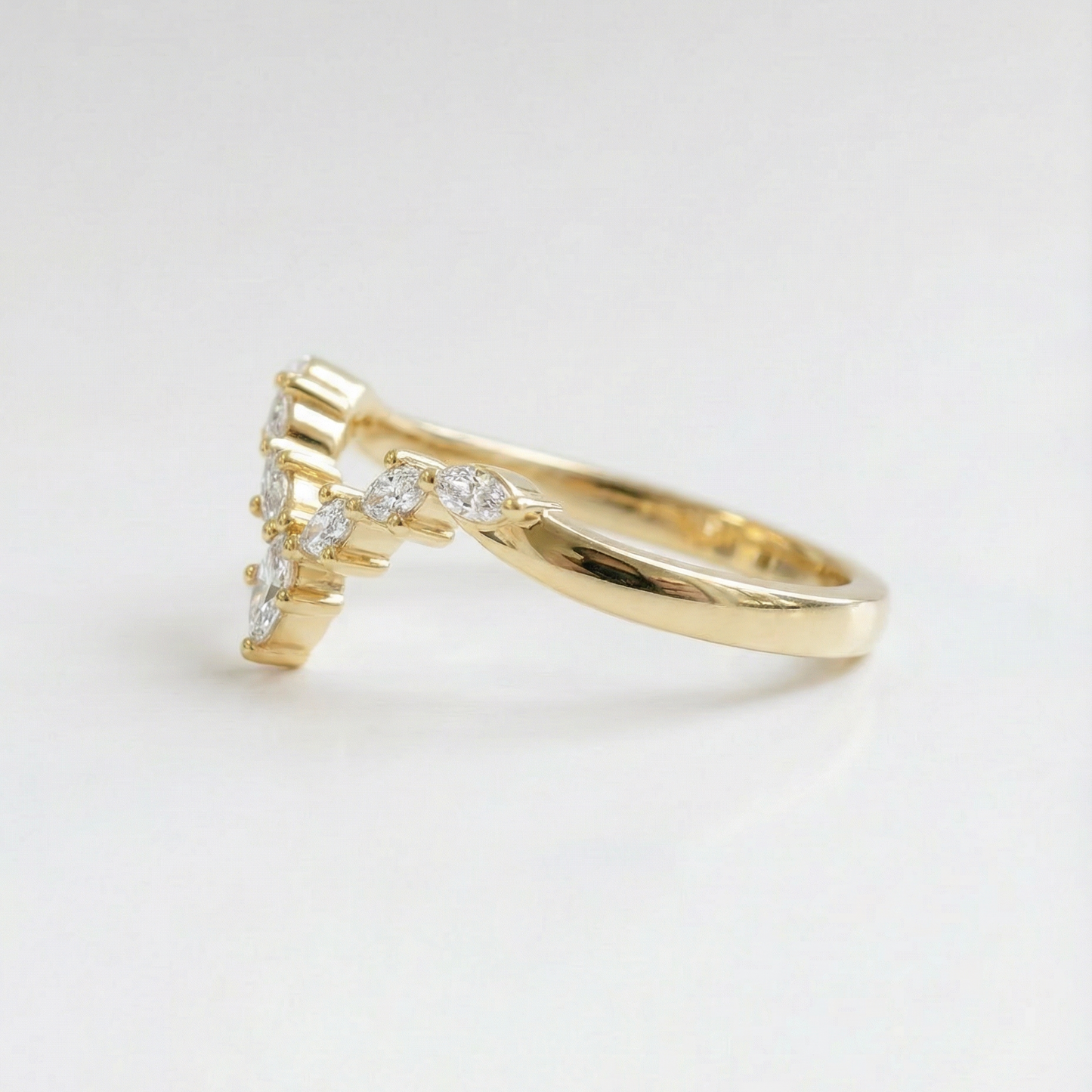 The V Ring | Marquise | Lab-Grown Diamond