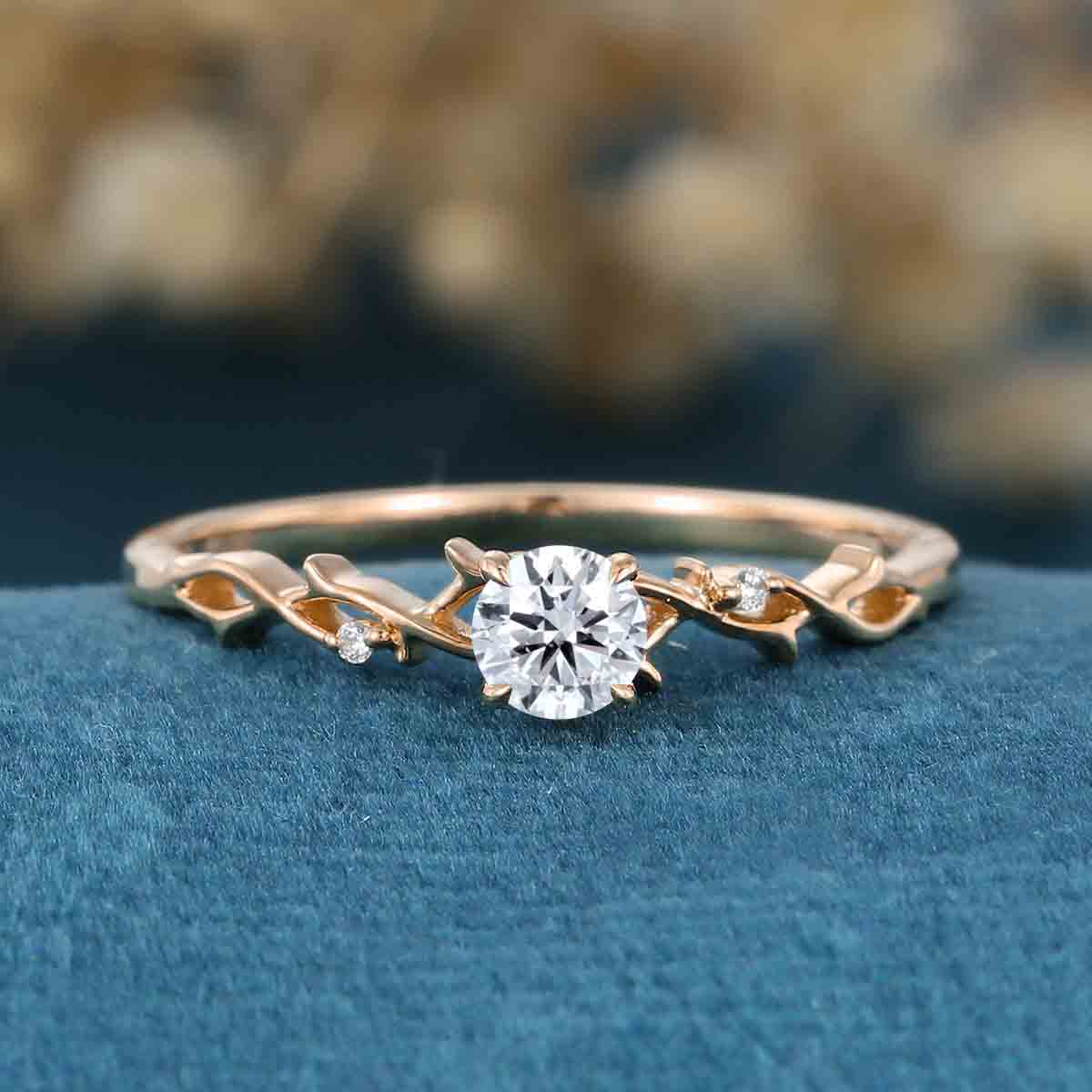 1.0CT~5.0CT Round cut Lab Grown Diamond Cluster Engagement Ring