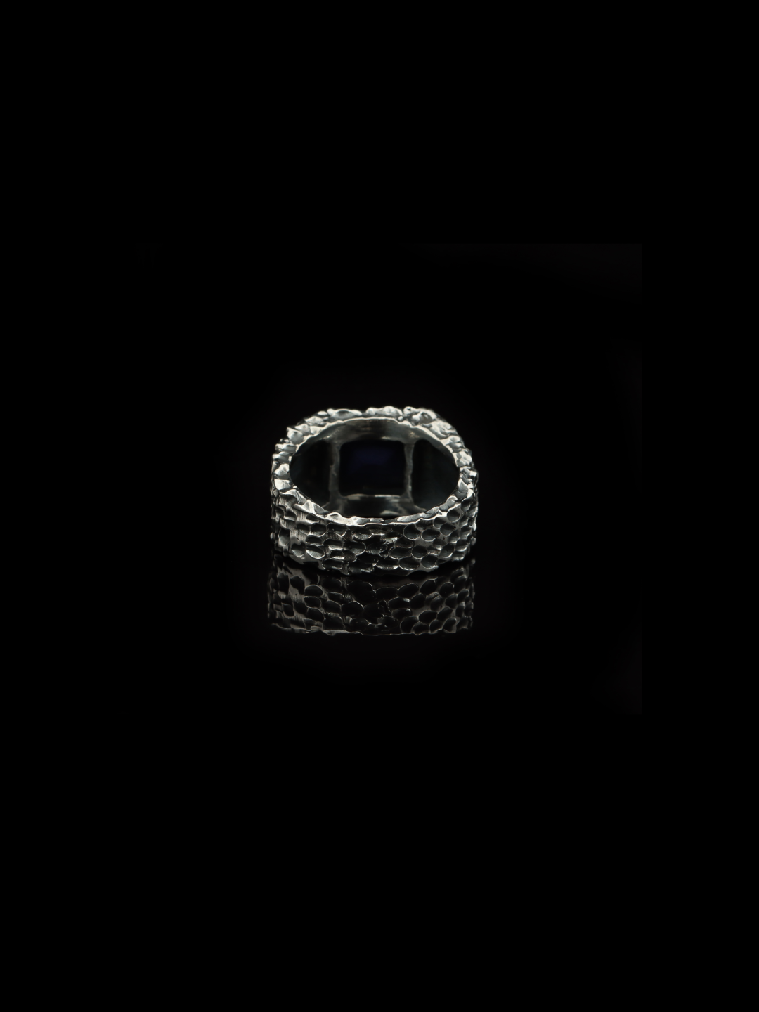 Lapis Lazuli Forge Ring – 925 Sterling Silver