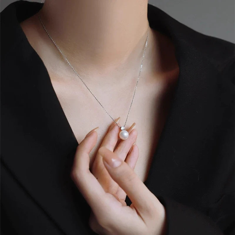 Elegant Pearl Drop Necklace