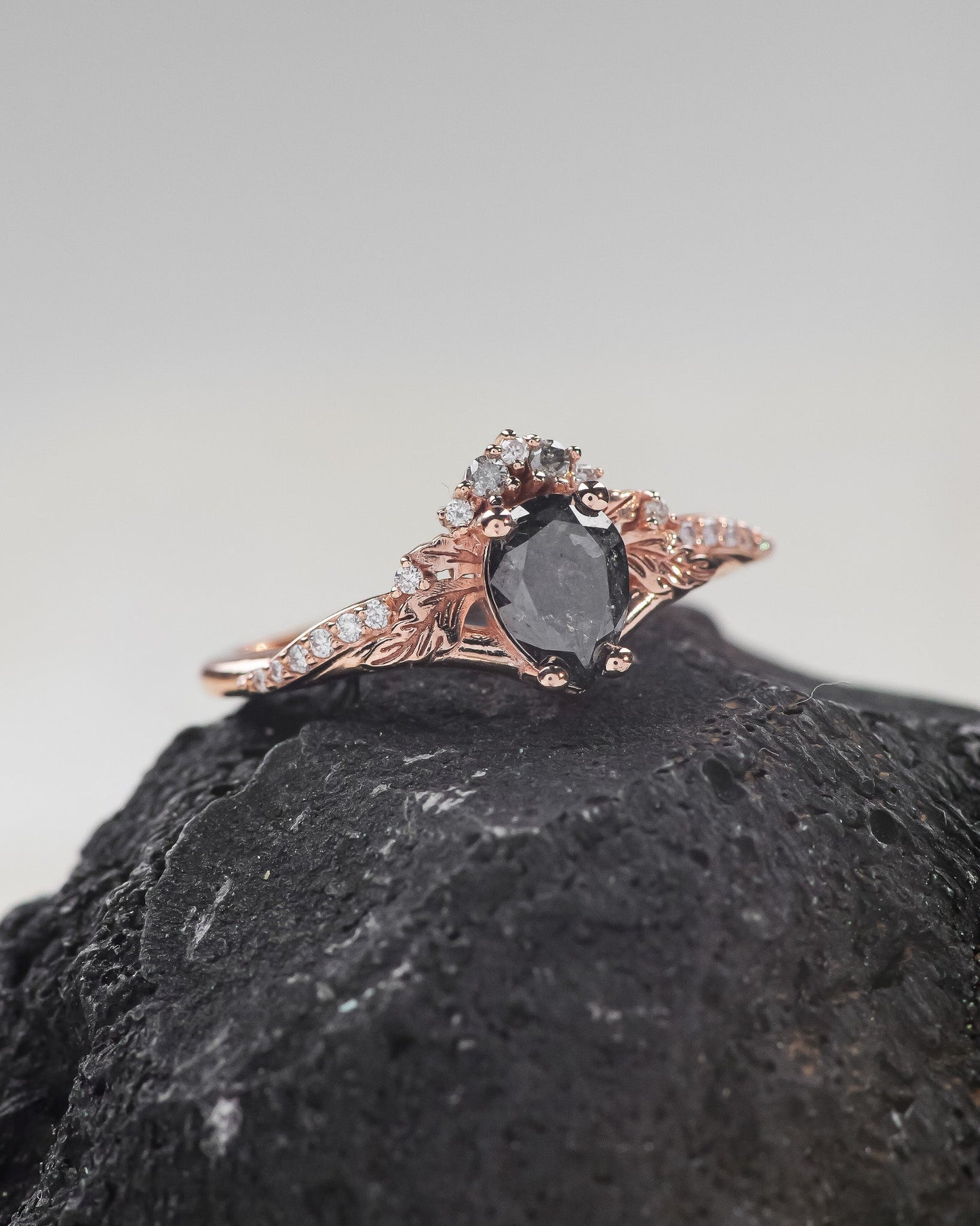 READY TO SHIP Amelia in 14K rose gold, bridal ring set with natural salt & pepper diamonds, AVAILABLE RING SIZES: 5.5 - 8.5 US