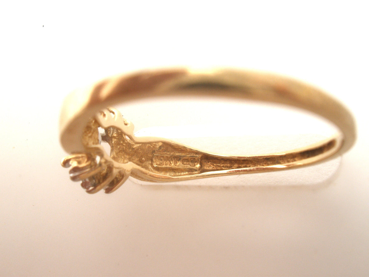 Aquamarine 10K Yellow Gold Ring Size 7