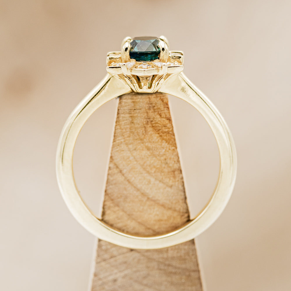 "Cleopatra" - Montana Sapphire Engagement Ring With Diamond Halo & Tracer