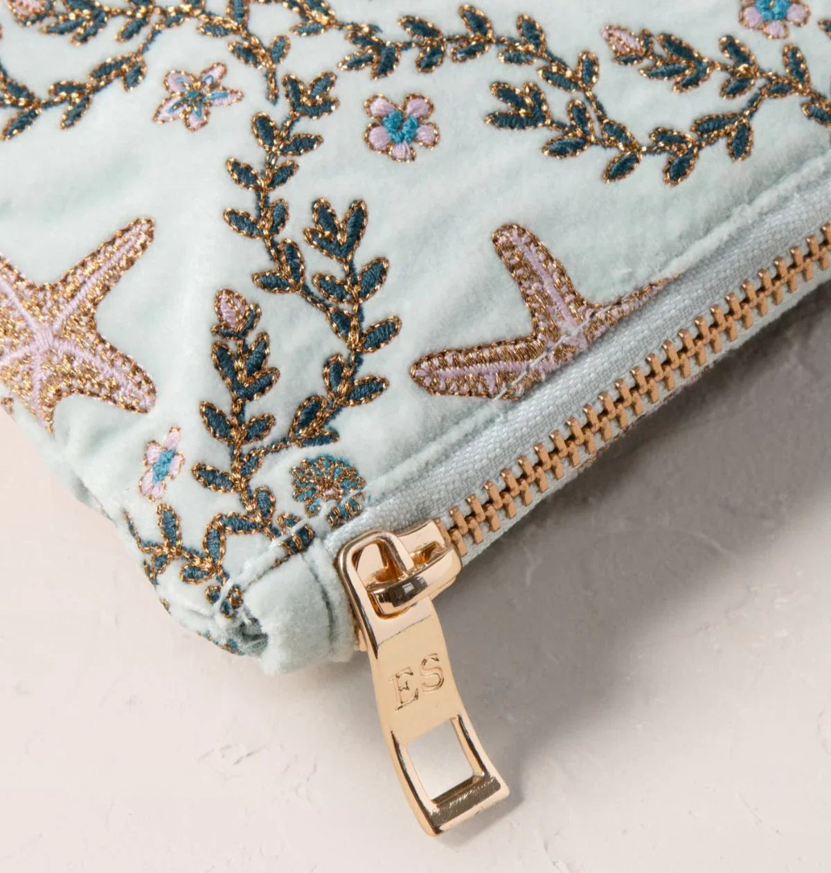 Starfish Garden Velvet Everyday Pouch