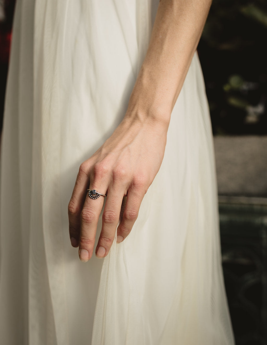 Handmade Silver Double Dotted Arc Ring with Sapphire