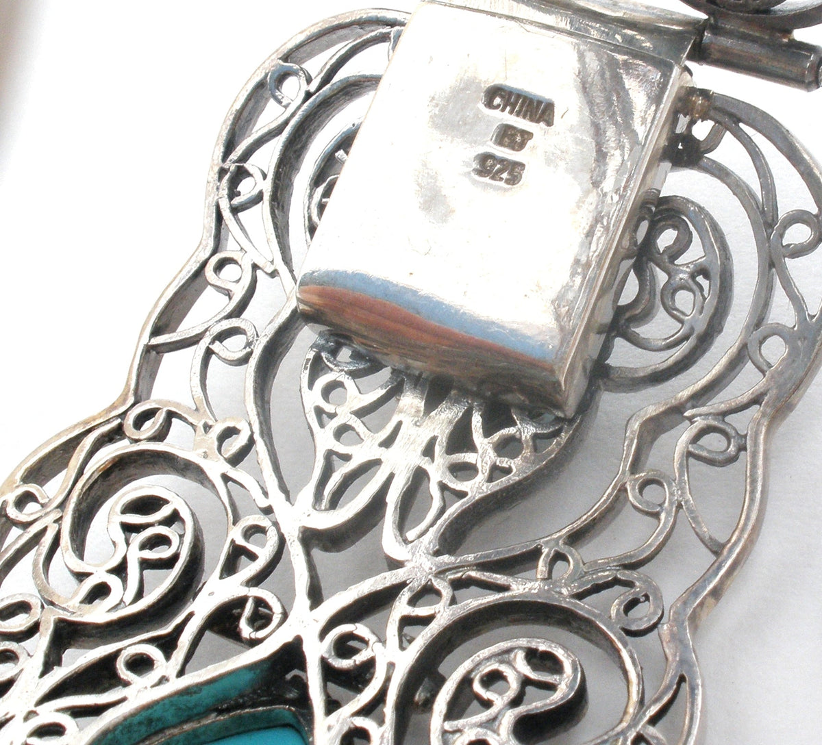 Vintage Turquoise Sterling Silver Bangle Bracelet