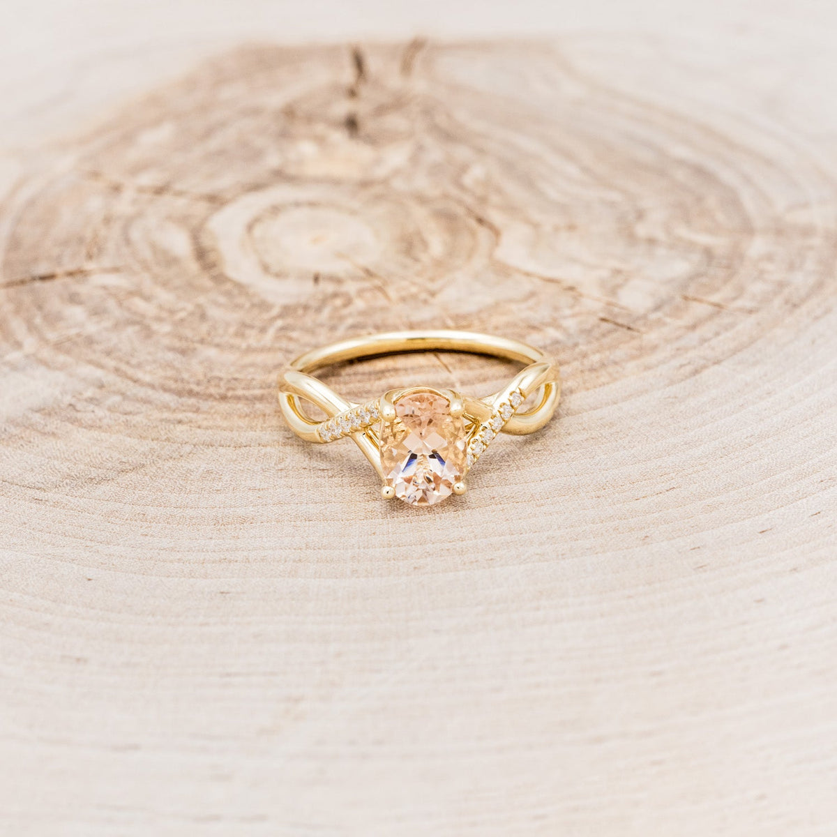 "Roslyn" - Morganite Engagement Ring With Diamond Accents