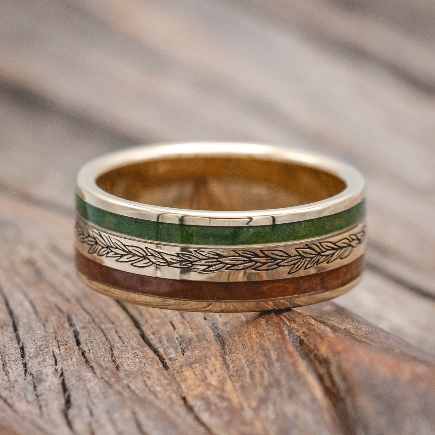 "Ryder" - Laurel Engraved Wedding Ring With Redwood & Moss - 14K Yellow Gold (8mm) - Size 9