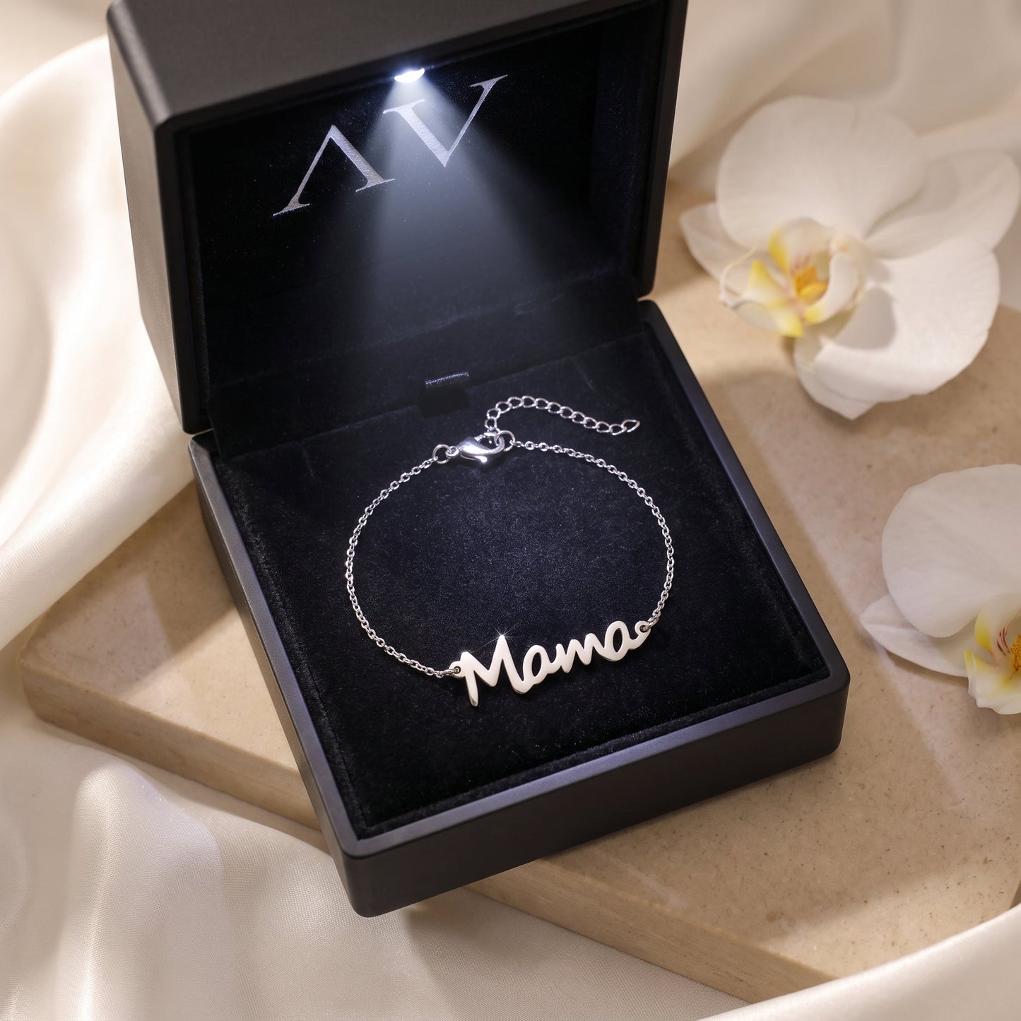 The Valene Bracelet