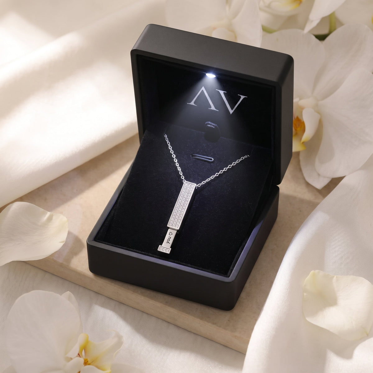 The Beatrice Necklace