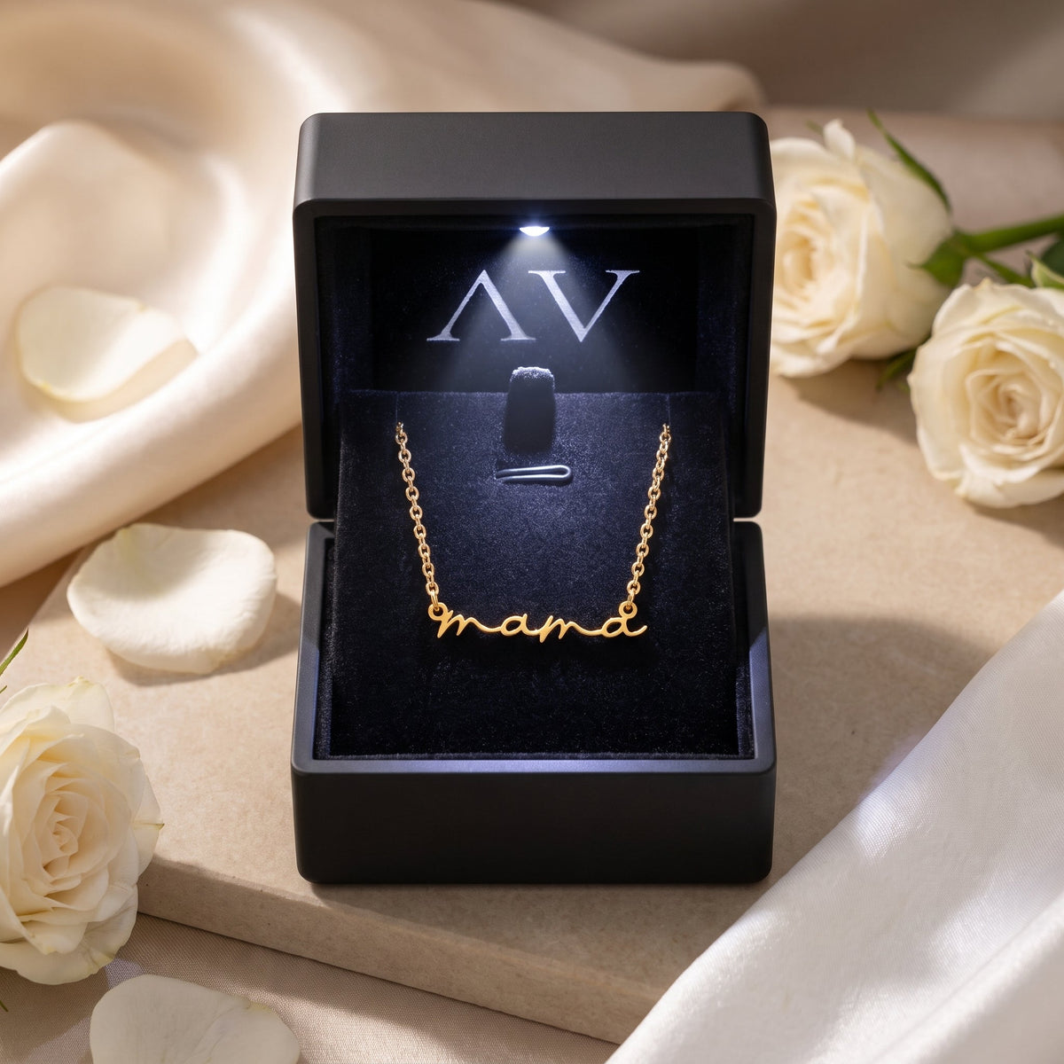 The Elissandre Necklace