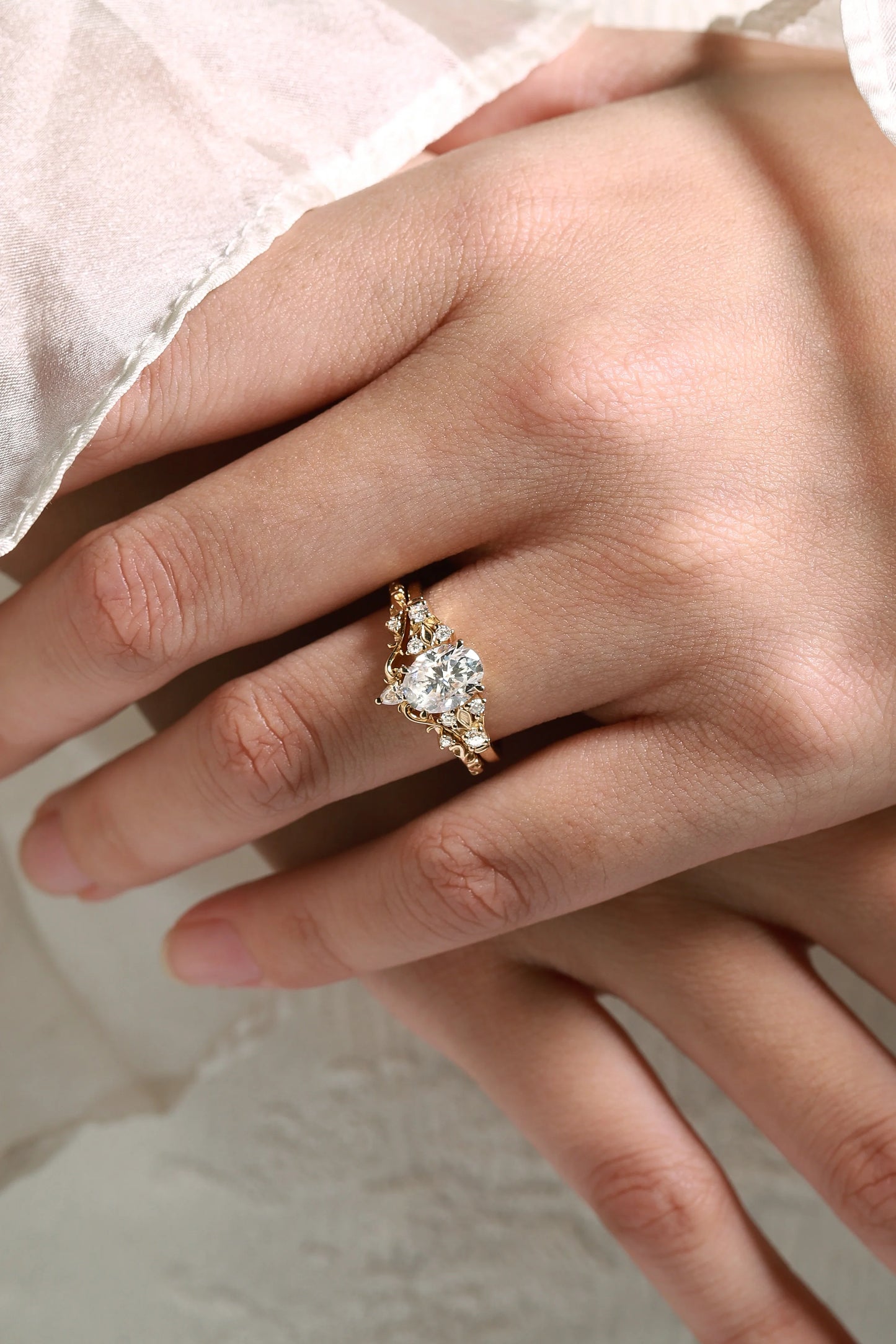 Oval Moissanite Vintage Engagement Ring Sets 2pcs