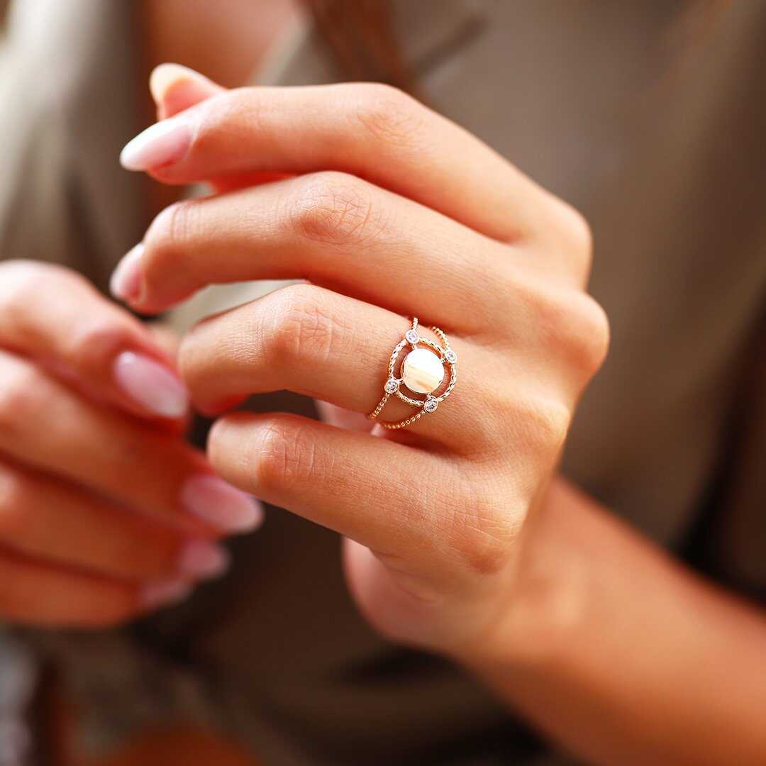 Ada Ring