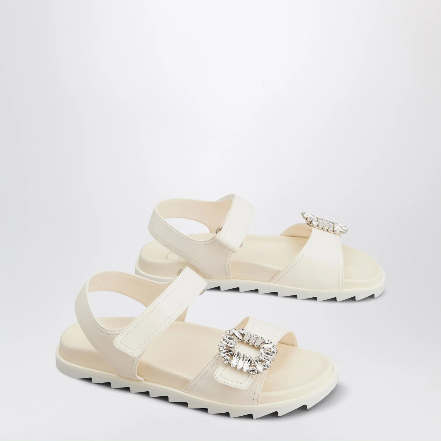 ROGER VIVIER - Ivory leather sandals with crystal buckle