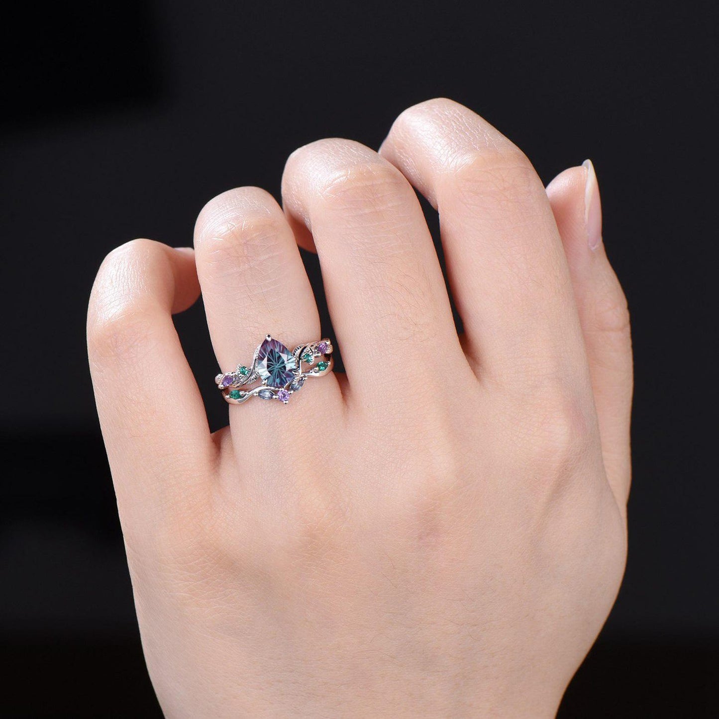 1.25CT Fireworks Cut Color-Change Alexandrite Black Gold Wedding Ring Set Pear Cut Engagement Rings Twig Vine Emerald Amethyst Bridal Set