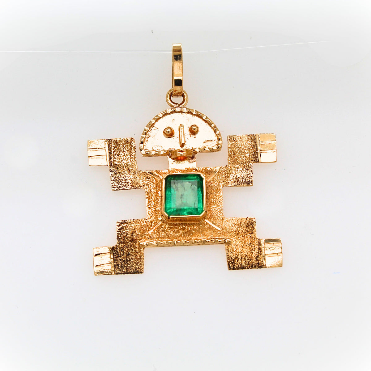 18K Yellow-gold Incan Idol Pendant with Green Emerald Center 3.1 grams