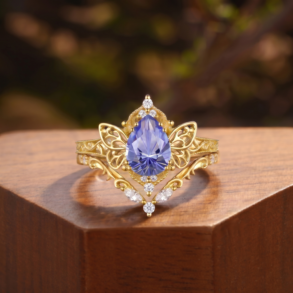 Butterfly Pear Cut Tanzanite Filigree Bridal Set 2PCS - Aurore