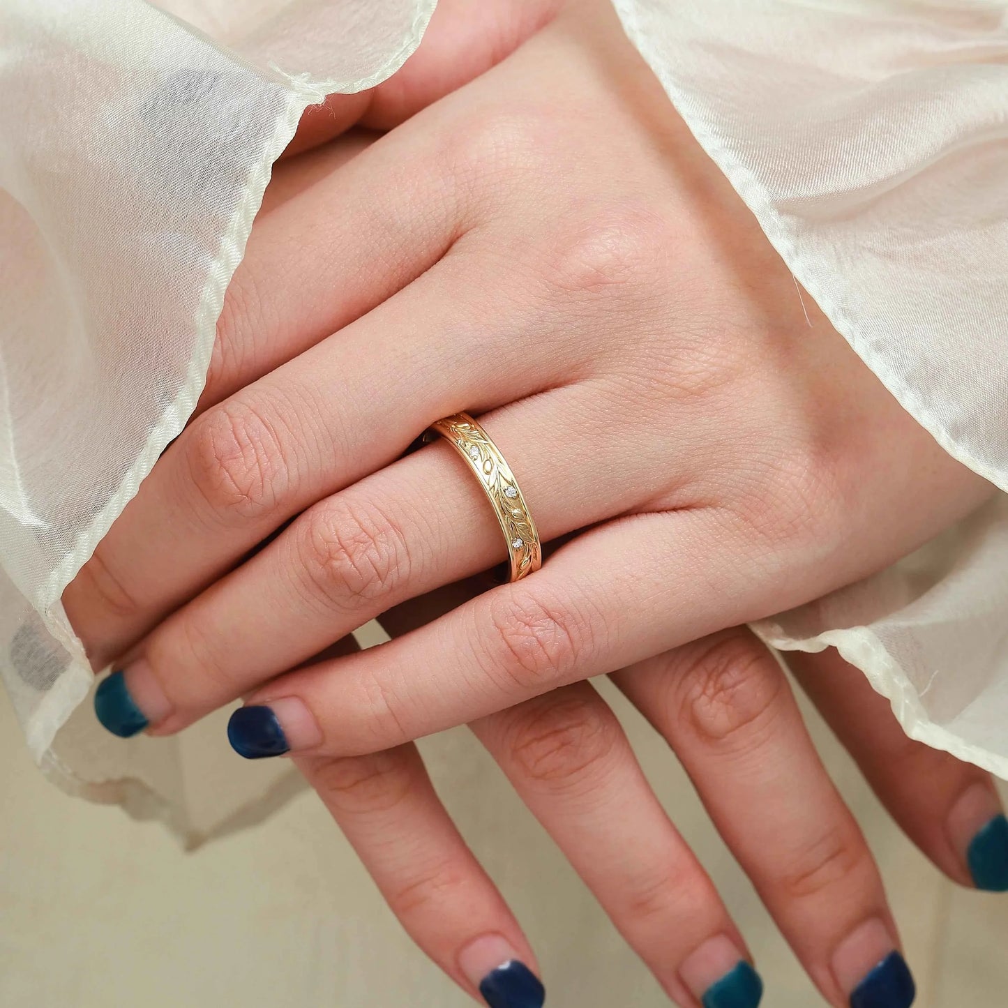 Nature-Inspired Moissanite Men’s Wedding Band - Leif