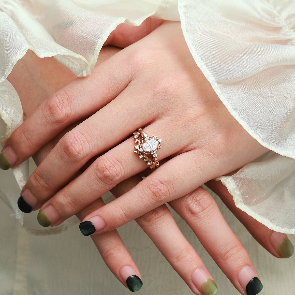 Signature Vintage Oval Shaped Moissanite Engagement Ring With Leaf Wedding Band