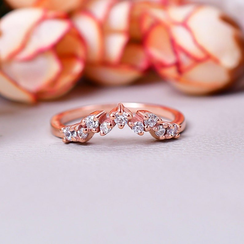 Beautiful Moissanite Unique Wedding Ring