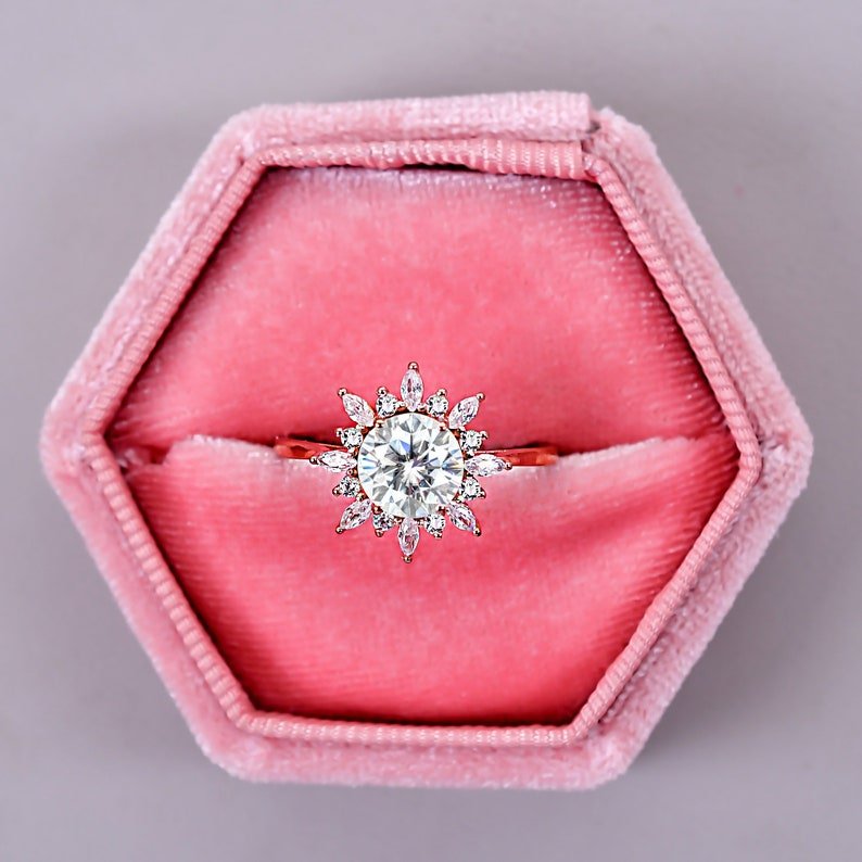 Amazing Moissanite Cluster Daimond Ring Annivesary Gift