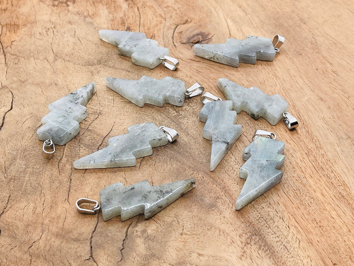Labradorite Lightning Crystal Pendant - Lightning Stone - NC1149