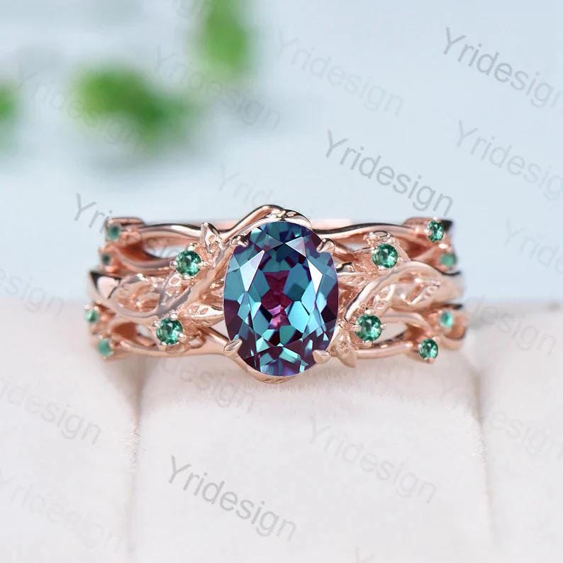 Unique black gold alexandrite ring set Nature Inspired twig leaf engagement ring vintage cluster emerald Leaf wedding ring set for women