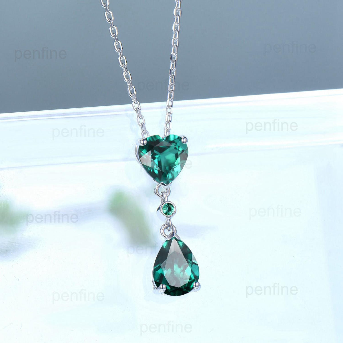 Vintage Heart Shaped Emerald Pendant necklace Dainty Minimalist pear shaped lab green crystal necklace women May birthstone anniversary gift