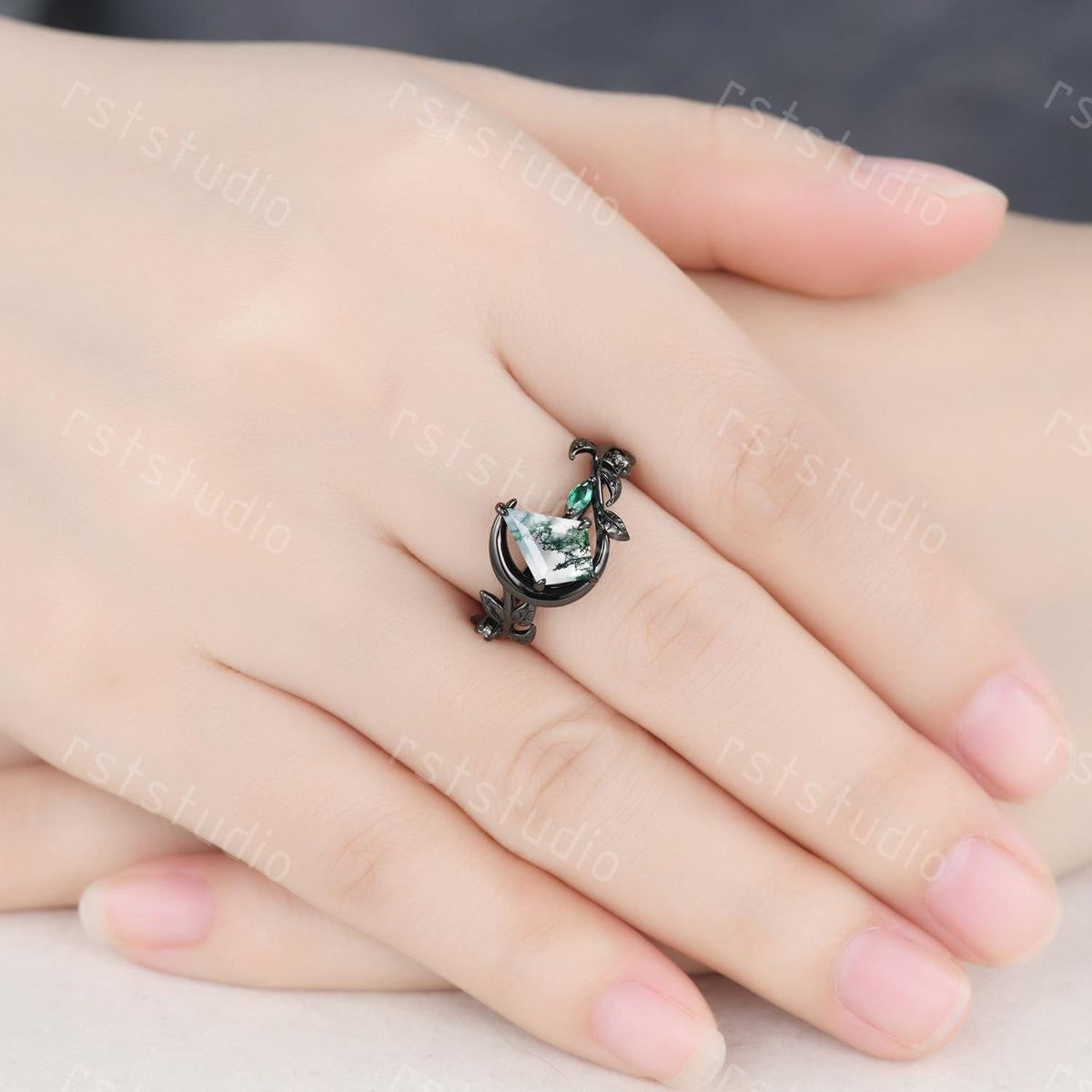 Moss Agate Kite Ring Set: Black Silver Couples Wedding Bands