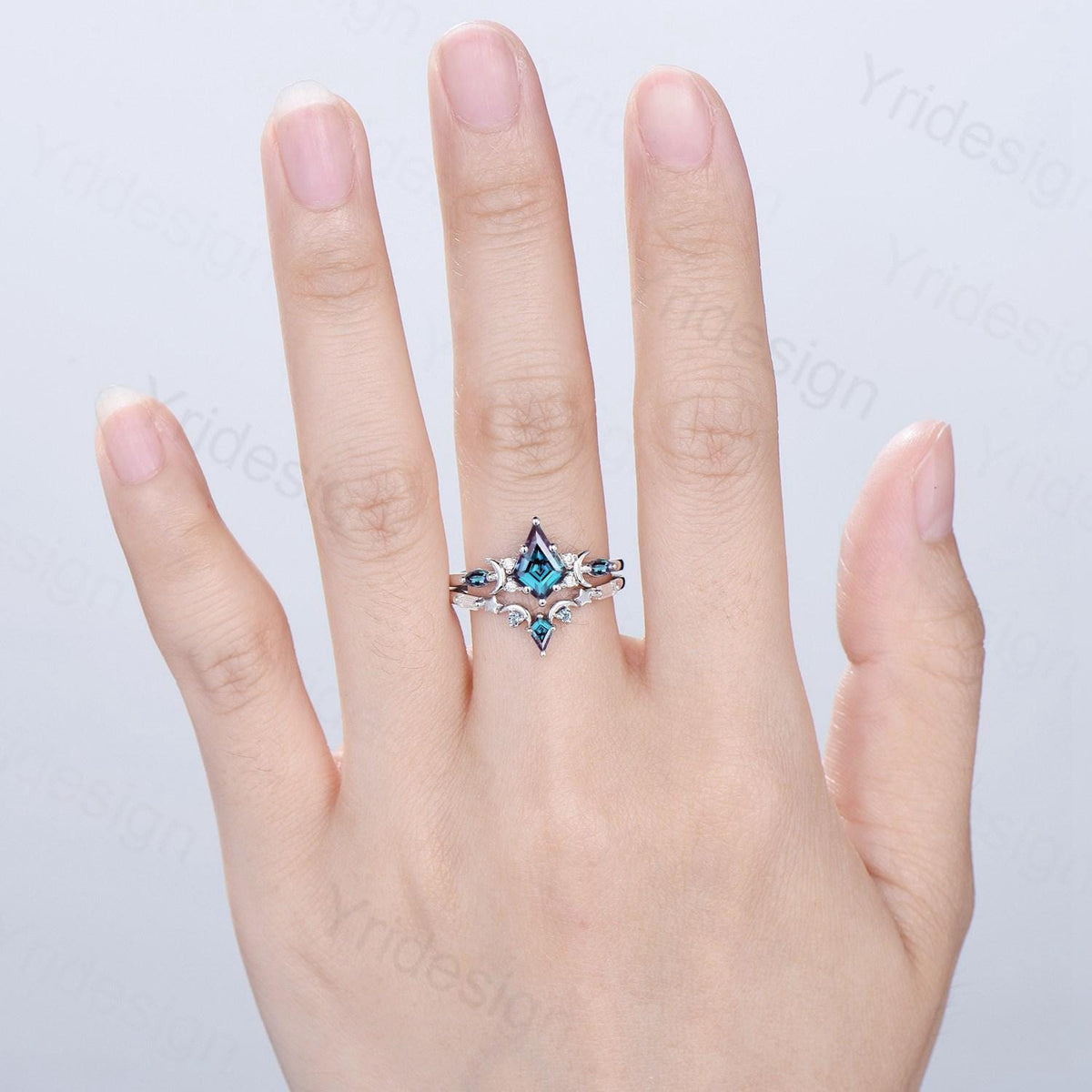 1CT Black gold kite cut alexandrite engagement ring set Crescent moon star bridal wedding set