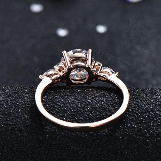 1ct Round Natural Moonstone Engagement Ring Color-Change Marquise Alexandrite Wedding Ring Women June Birthstone Anniversary Promise Gift