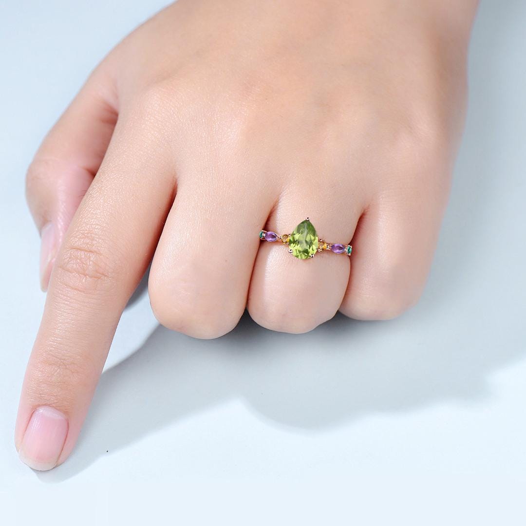 Vintage Pear Shaped Peridot Engagement Ring Multi-Stone Cluster Citrine Amethyst Emerald Wedding Ring Birthday Anniversary Promise Gift