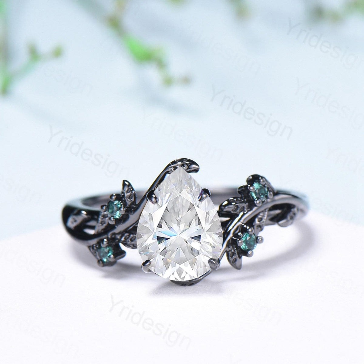 Nature Inspired Pear Shaped Moissanite Engagement Ring Set Unique Black Gold Moissanite Wedding Set Cluster Emerald Anniversary Promise Gift