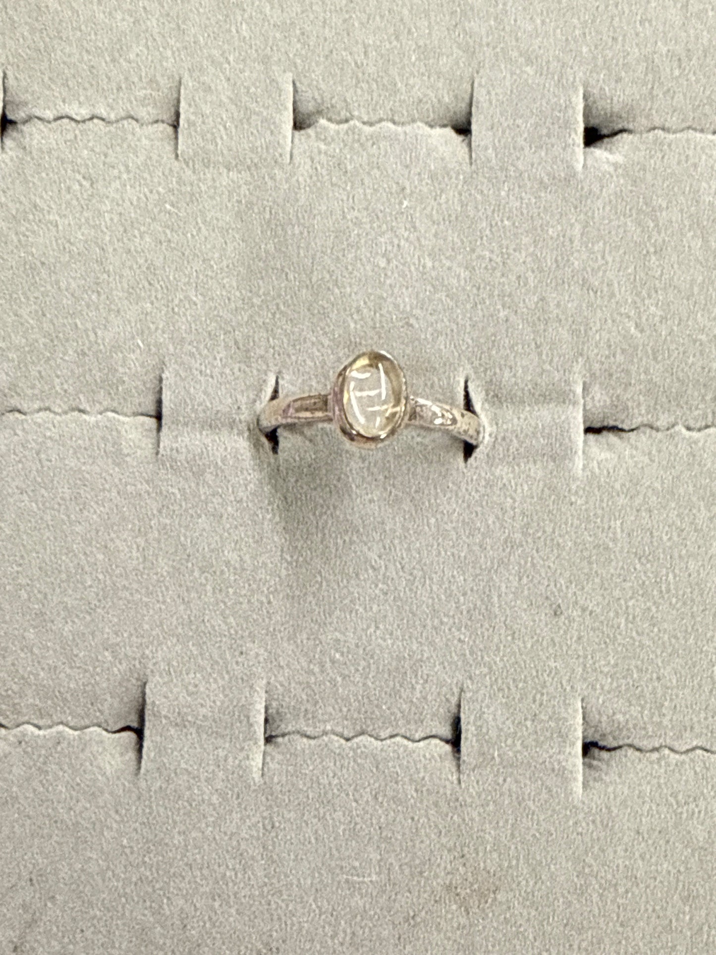 Hyalite Ring Size 8