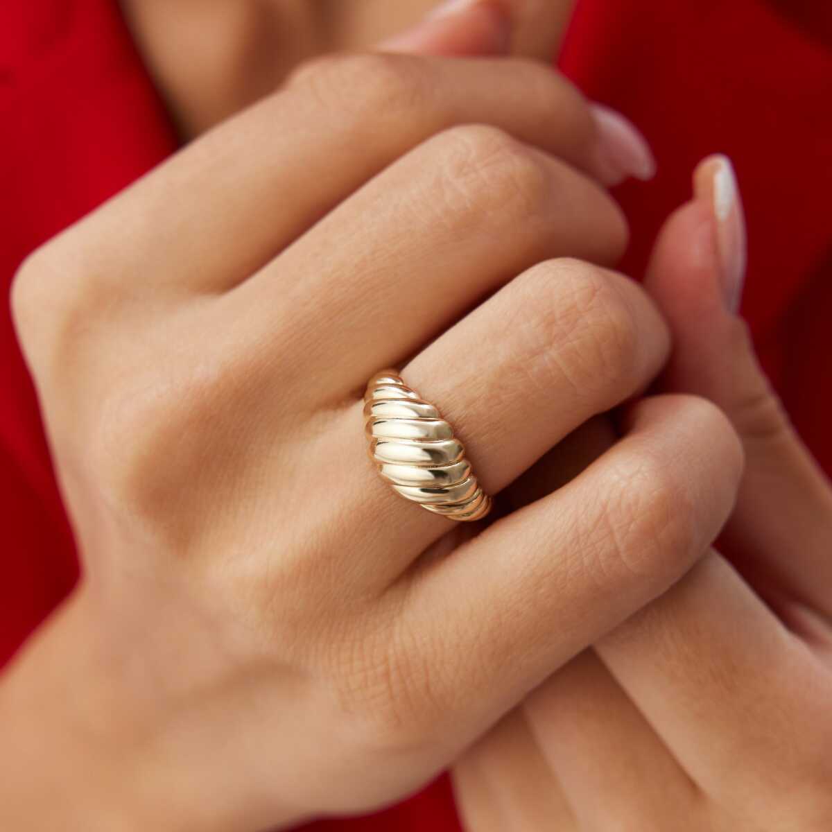 Croissant Signet Ring in 14k Solid Gold