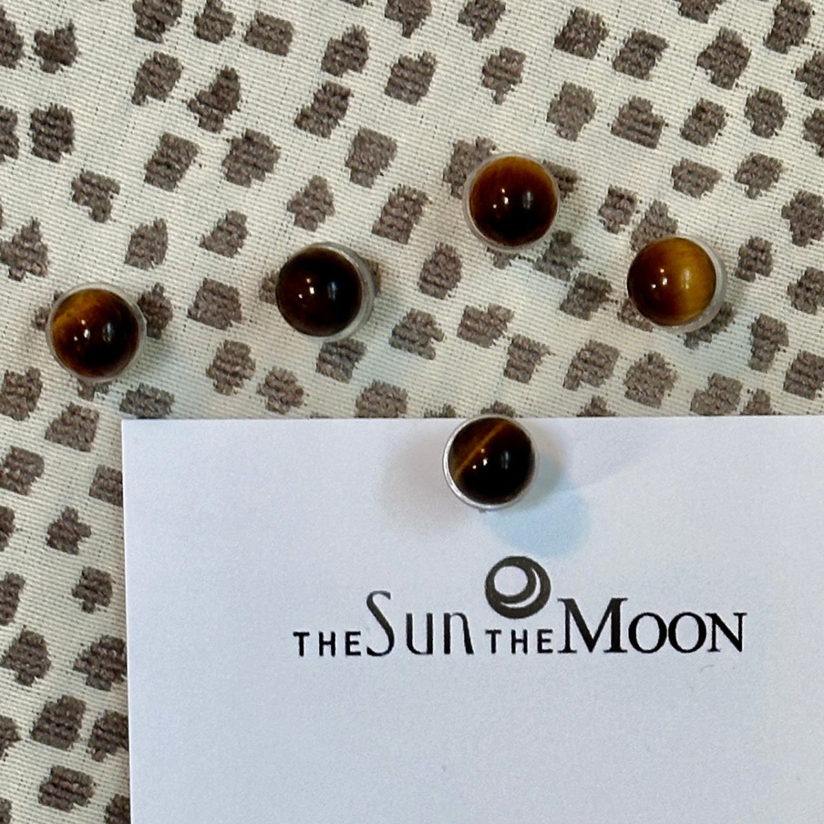 Gemstone Pin Its