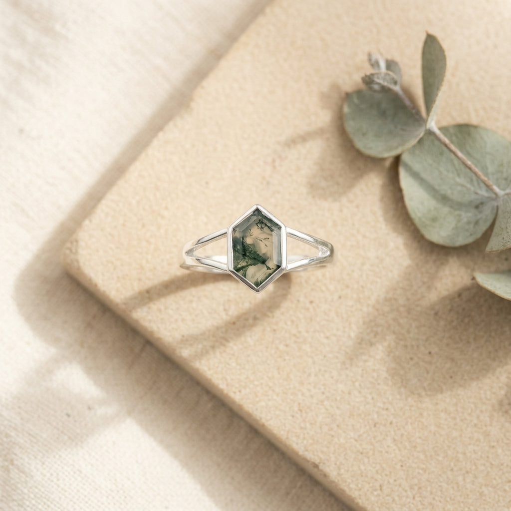 Vintage Bezel Setting Moss Agate Engagement Ring