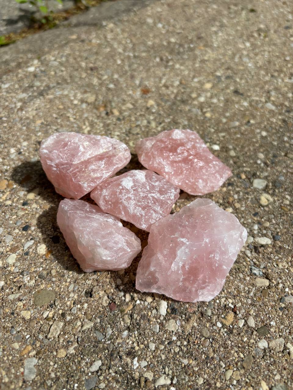 Rose Quartz Crystal from South Africa – Healing Stone (Size & Shape May Vary)