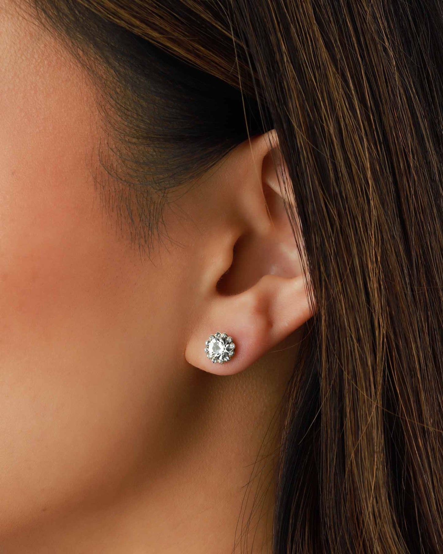 Round Halo Pavé Studs | 7mm