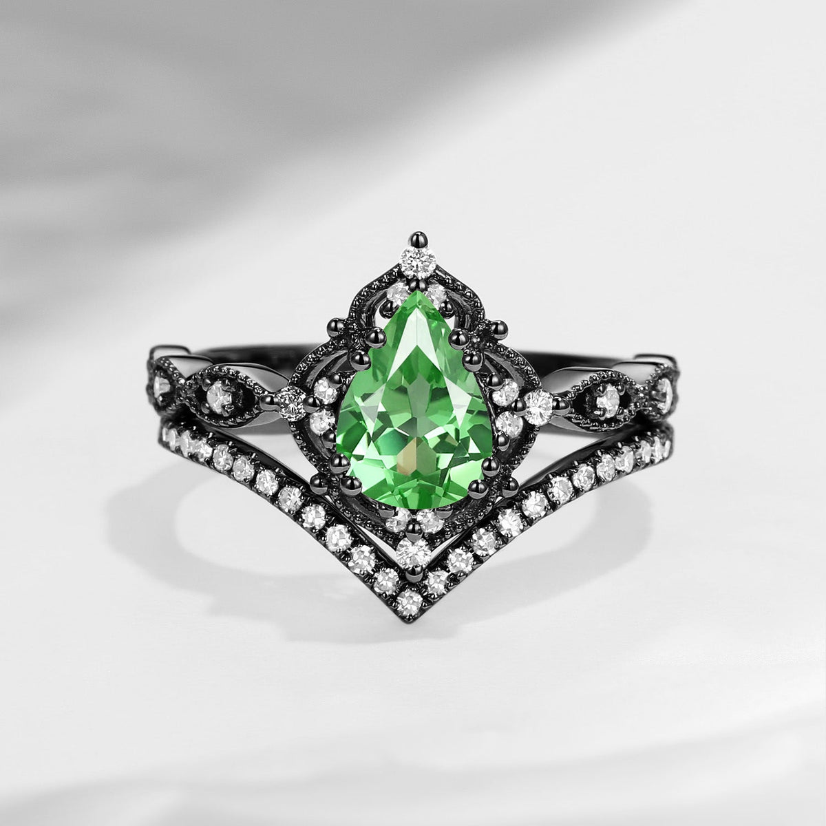 1.5ct Pear Shaped Lab Tsavorite Engagement Ring Set 2pcs - Evelyn