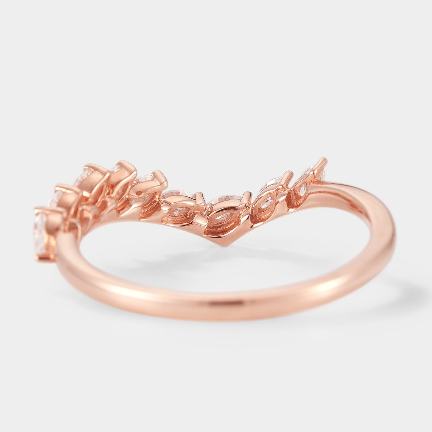 Irregular Moissanite Curved Wedding Band