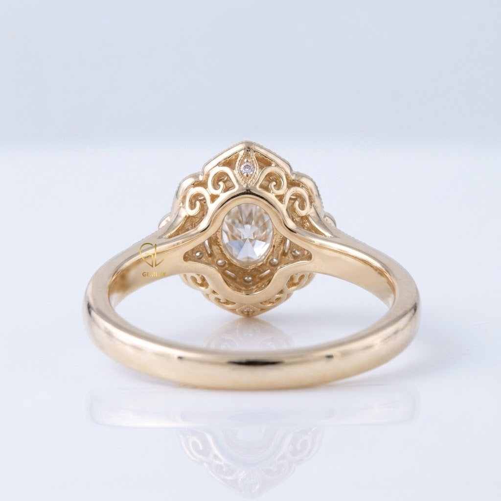 Vintage Kite Halo Princess Cut Lab Grown Diamond Engagement Ring in Solid Gold