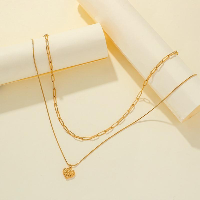 Double peach heart chain necklace