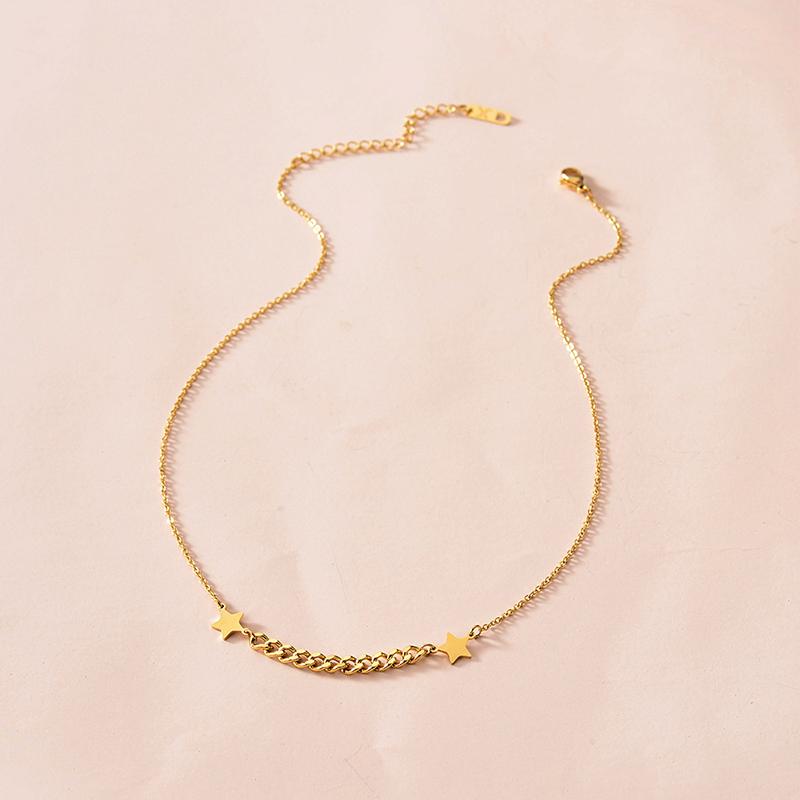 Star chain necklace