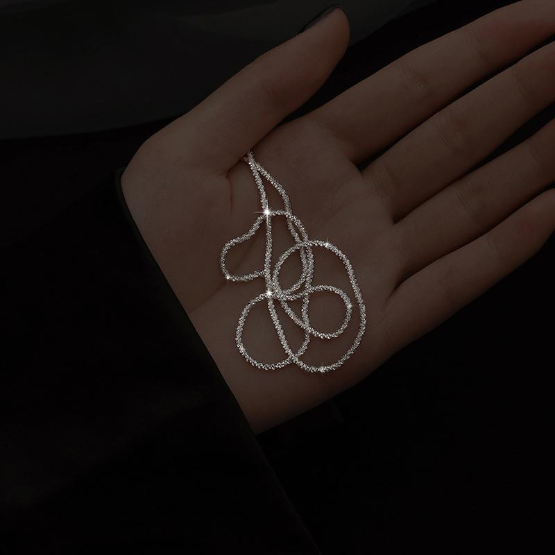 Gypsophila Necklace